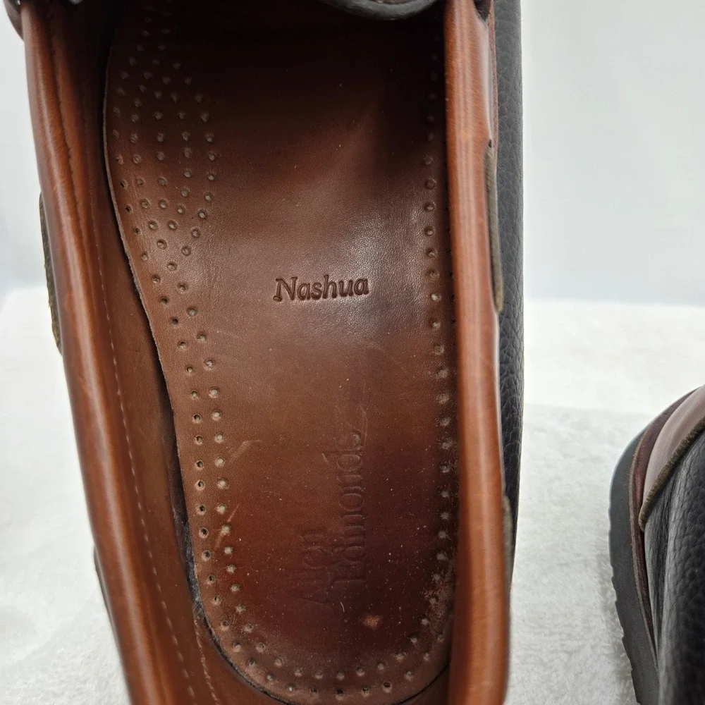 Allen Edmonds Nashua Mens Size 10 D Black/Brown Leather Kiltie Tassel Loafers
